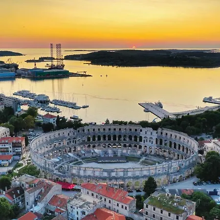 Sara Apartment Pula